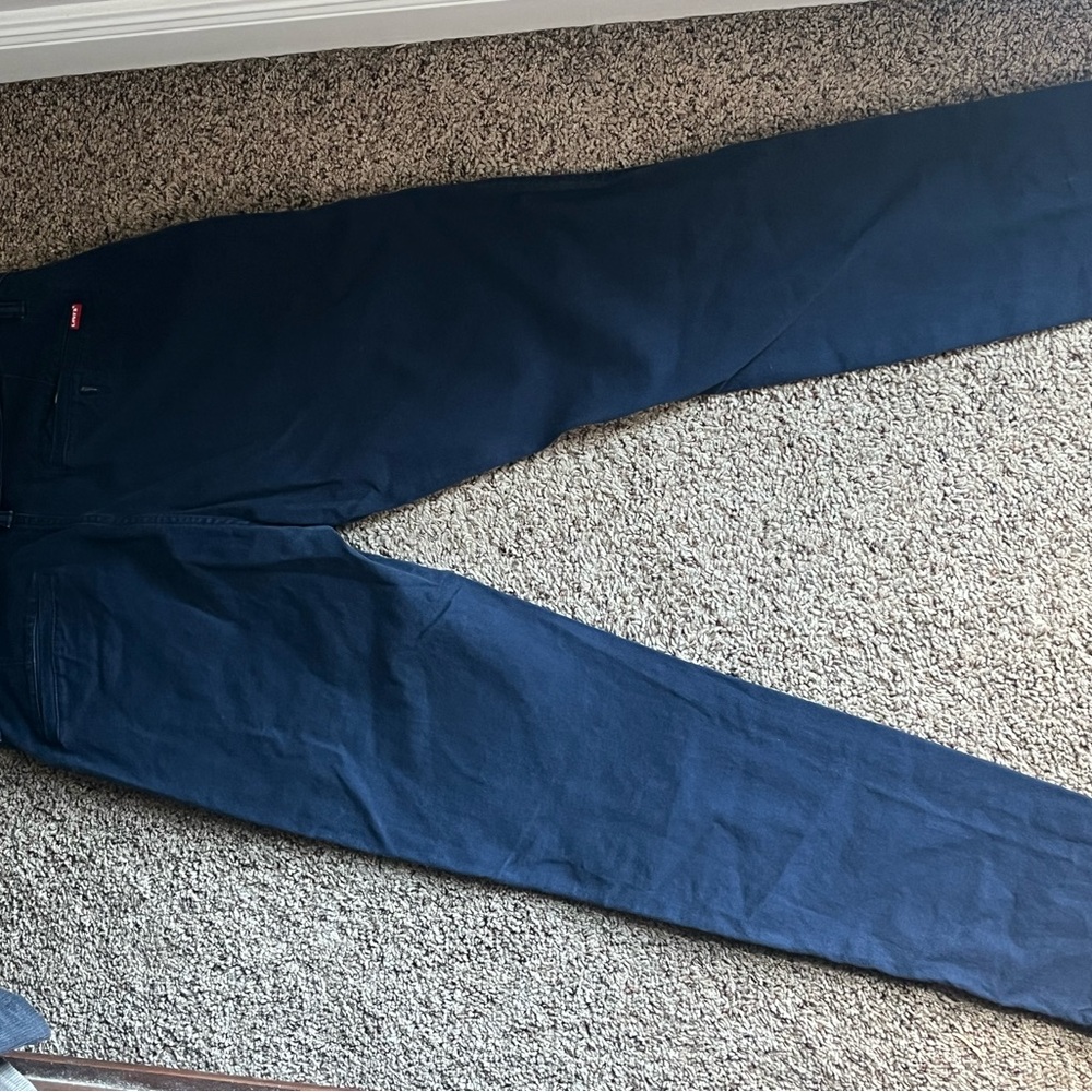 Levi's Blue Chinos Slim Fit